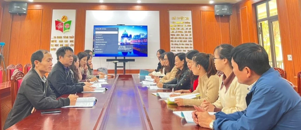 Đổi mới sinh hoạt chuyên môn bắt đầu từ đâu?